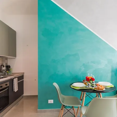 Casa Acqua Marina - 1 Min From The Sea, Wi-Fi & Air Conditioning, Sea View Balcony Bordighera Buitenkant foto