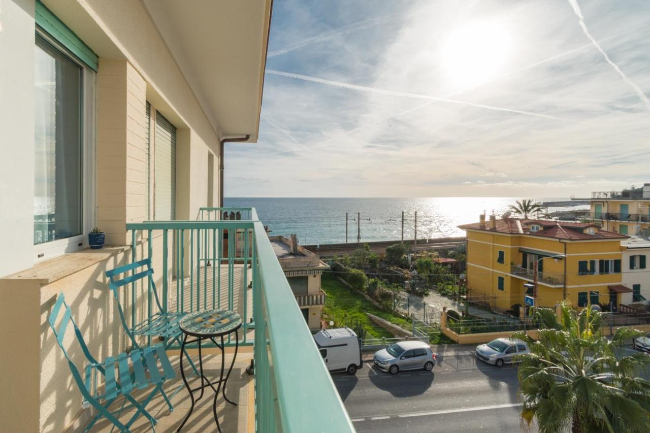 Casa Acqua Marina - 1 Min From The Sea, Wi-fi & Air Conditioning, Sea View Balcony