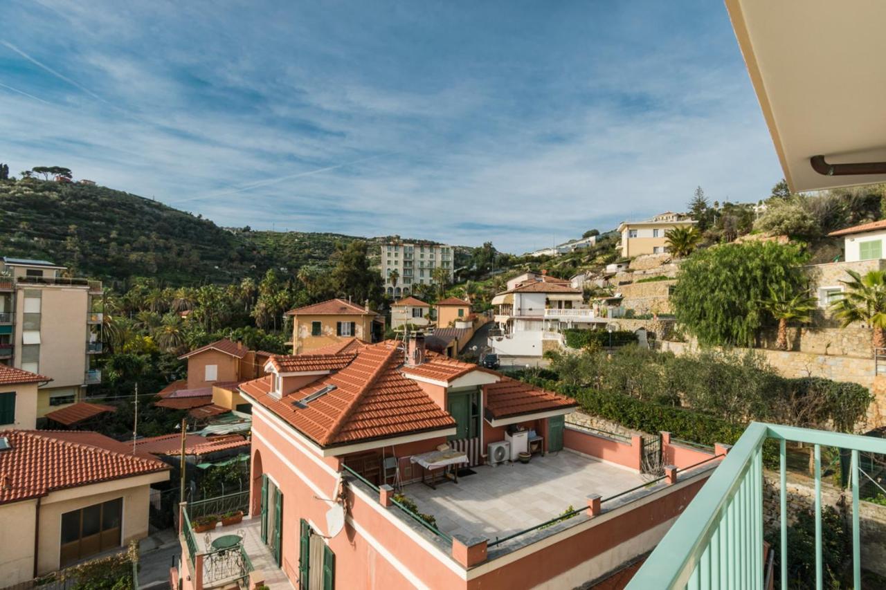 Casa Acqua Marina - 1 Min From The Sea, Wi-fi & Air Conditioning, Sea View Balcony Apartment *